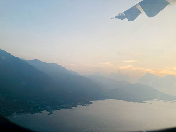 屋久島の旅|飛行機より屋久島|書道家藤井碧峰