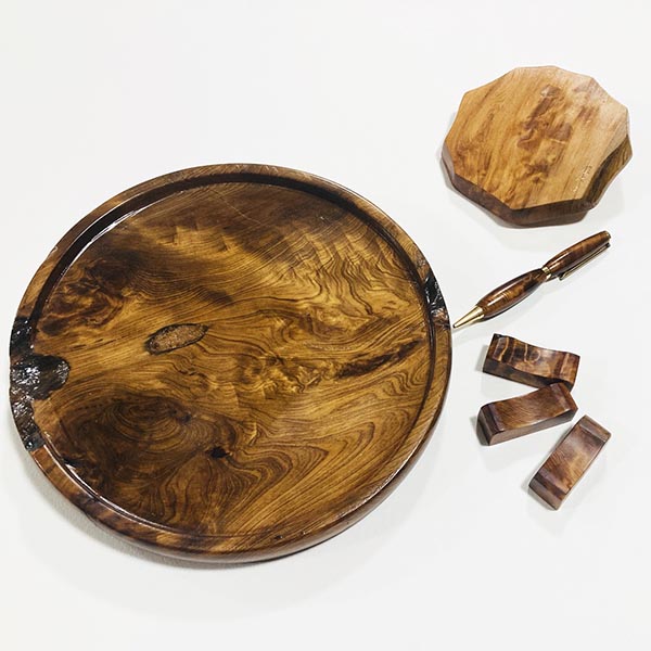 屋久杉|天然銘木|書道家藤井碧峰